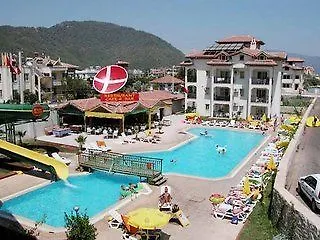 Ekinci Palace 酒店 伊丘美勒